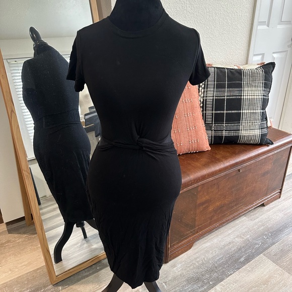 Abercrombie & Fitch Dresses & Skirts - Abercrombie and Fitch Dress